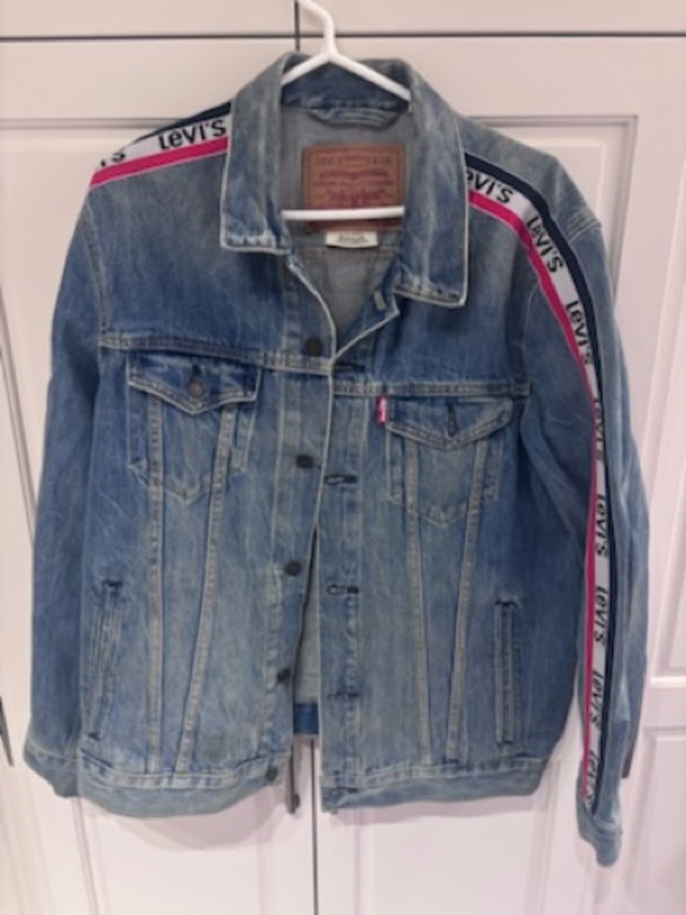 Levi's mens Blue Denim Jacket with red Trim